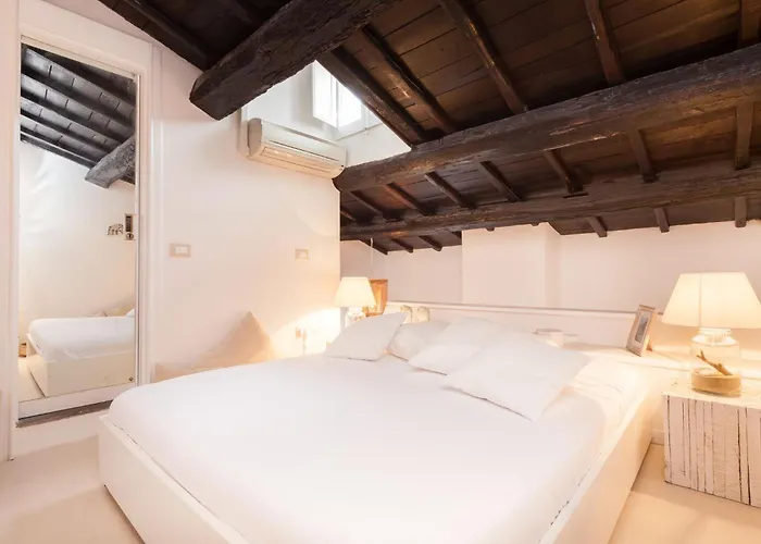 Endless Beauty - Charming Attic In The Heart Of Daire *